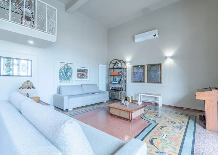 1 Bedroom In *